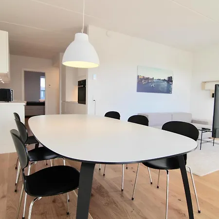 Lejlighed Fantastic 3-bed Wbalcony In North Harbour
